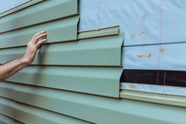 Best Siding Removal and Disposal  in Muttontown, NY
